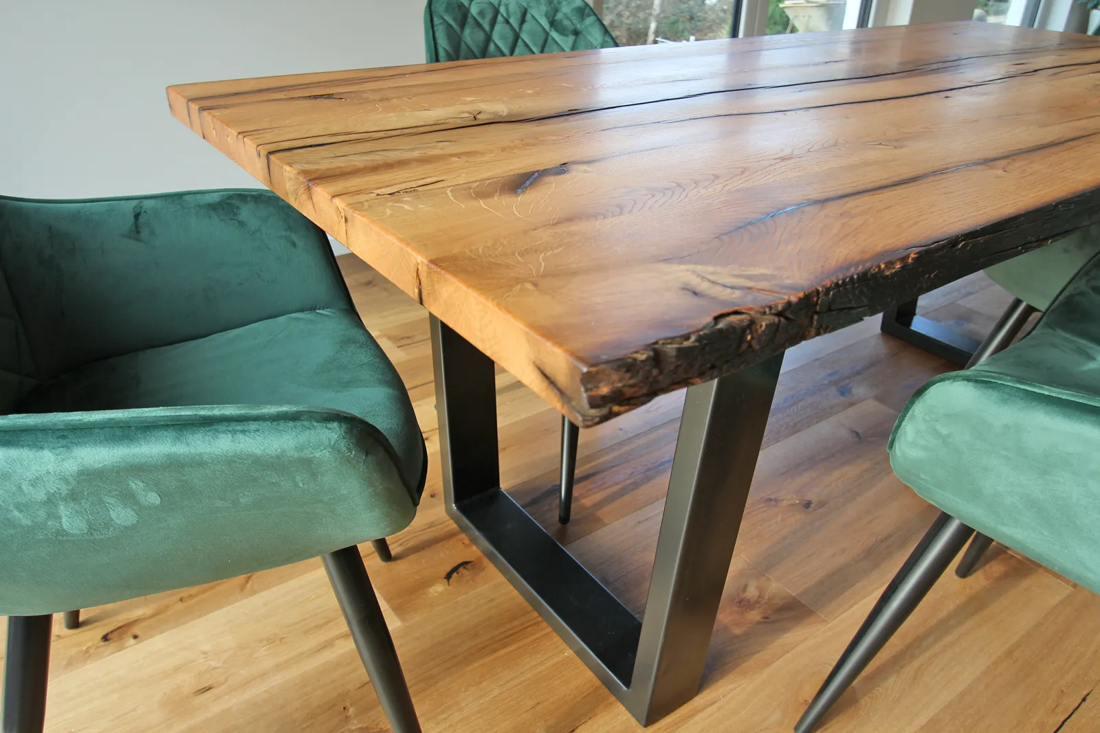 matalia-esstisch-eiche-mit_fachwerkbalken-2